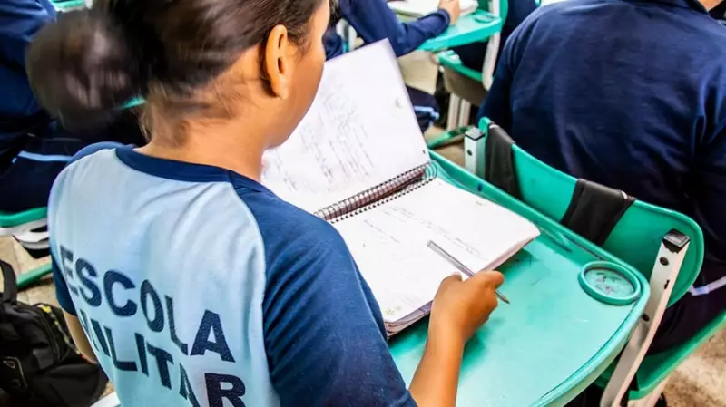 Amapá abre 620 vagas para escolas de gestão compartilhada com PM e Bombeiros