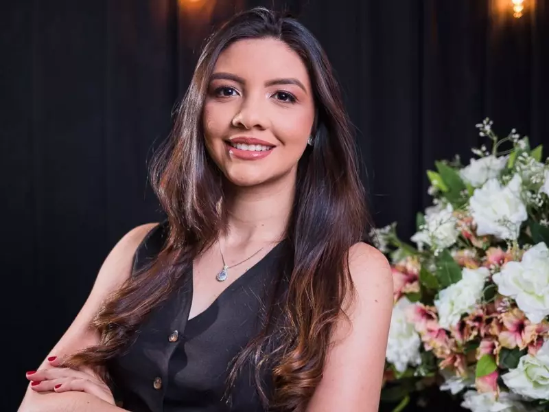 Aos 23 anos, acreana se torna a juíza de paz mais jovem e 2ª mais votada do AC