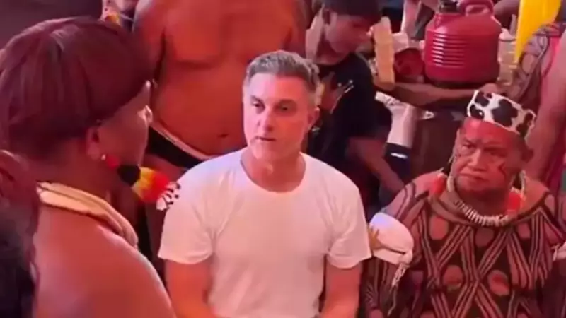 Apib repudia fala de Luciano Huck sobre 'limpar cultura' indígena