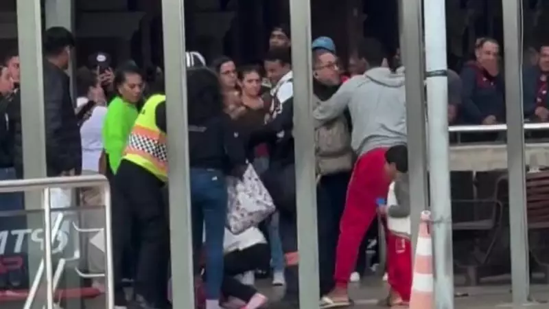 Briga entre mulheres na Estação da Luz termina com criança agredindo uma delas