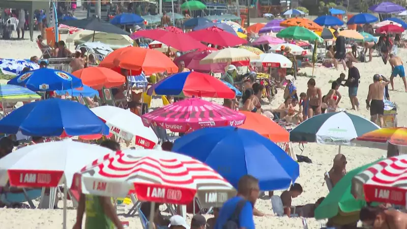 Calor de 39ºC no Rio: Praias lotadas no Natal apesar de alerta