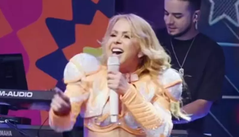 Cantora Joelma é assediada durante show no Festival LED em Belém