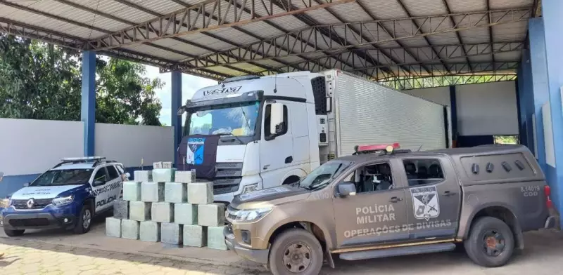 Casal preso com 500 kg de cocaína em caminhão frigorífico em MT