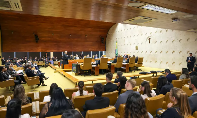 Centrão espera solução híbrida do STF sobre decisão de Gilmar Mendes