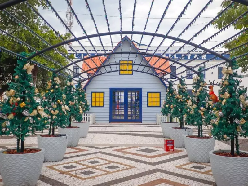 Chuva adia inauguração da decoração de Natal de R$ 4,5 mi em Rio Branco