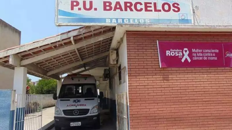 Chuva forte causa infiltração em posto de urgência reformado em São João da Barra