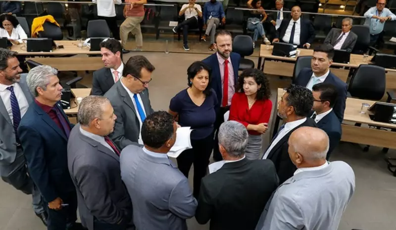 Câmara de Campinas cria 105 cargos e aprova Lei Manuela em sessão final