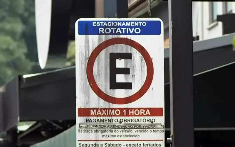 Câmara de Poços de Caldas exige transparência após mudanças na zona azul