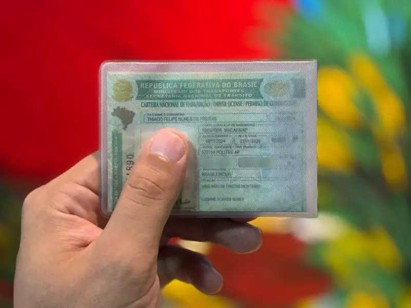 CNH Social: Piauí inicia entrega de carteiras para alunos da rede pública