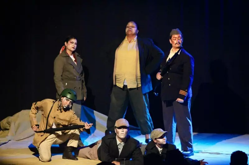 Companhia de Teatro Municipal encerra ano com peça gratuita em São Pedro da Aldeia