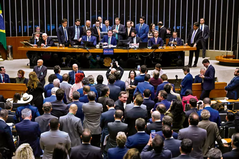 Duas decisões do STF reacendem crise com Congresso: há solução para o conflito?