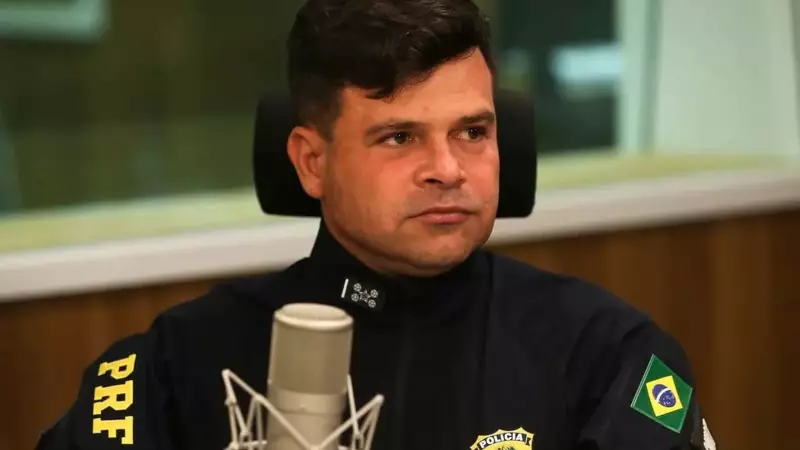 Ex-diretor da PRF tentou fugir para El Salvador com passaporte falso