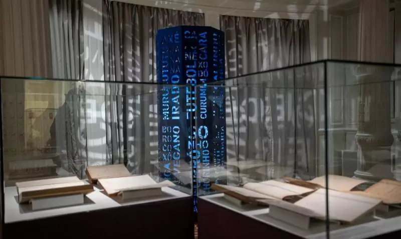 Exposição em Brasília celebra 50 anos do Dicionário Aurélio