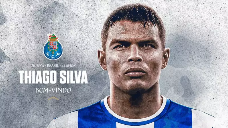 FC Porto oficializa retorno de Thiago Silva, 41 anos, após 20 anos