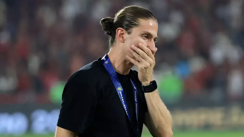 Filipe Luís evita confirmar renovação com o Flamengo após derrota na Copa Intercontinental