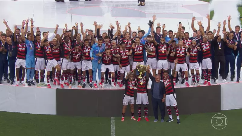 Flamengo e Vasco em finais: 12 cidades do RJ terão ponto facultativo