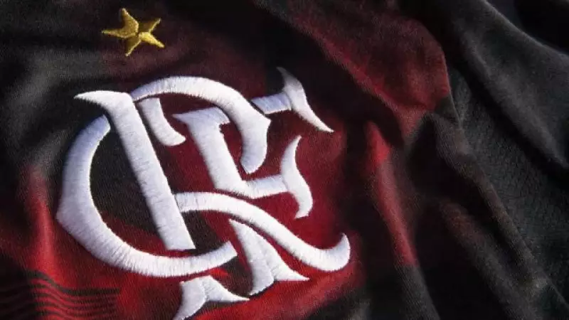 Flamengo planeja investir R$ 1 bilhão e busca reforços para 2026