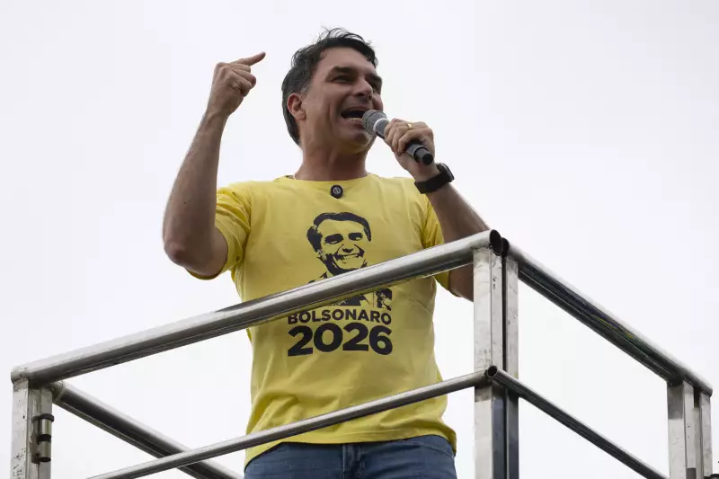Flávio Bolsonaro confirma candidatura à Presidência em 2026: 'Missão de Deus'