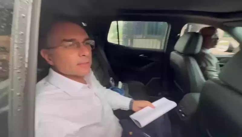 Flávio Bolsonaro pede desculpas a Michelle após crise no PL por aliança com Ciro