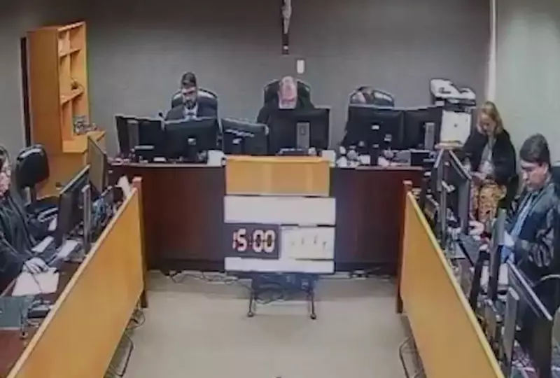 Funk invade transmissão de julgamento no TJSE: áudio vaza ao vivo