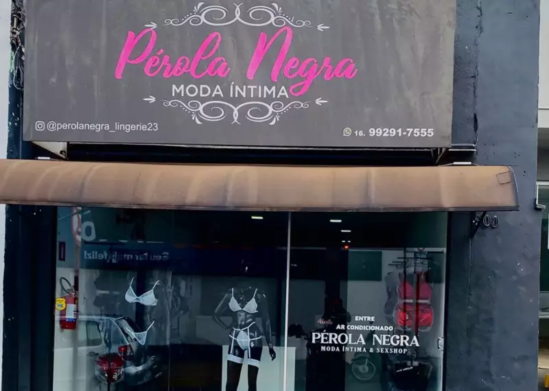 Furto em sex shop de Matão: prejuízo de R$ 15 mil com vibradores e próteses