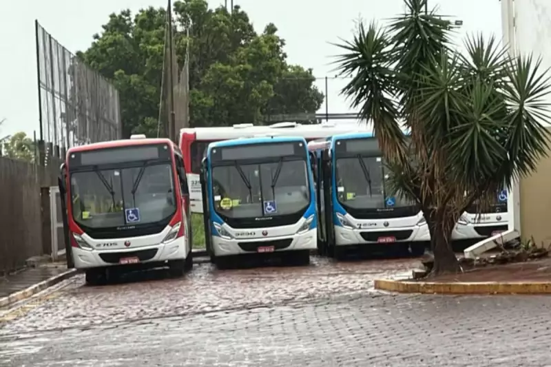 Greve de ônibus em Campo Grande termina após 4 dias com intervenção judicial