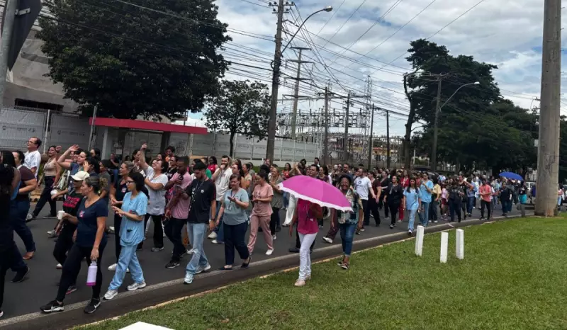 Greve na Unicamp: servidores protestam contra autarquização da saúde