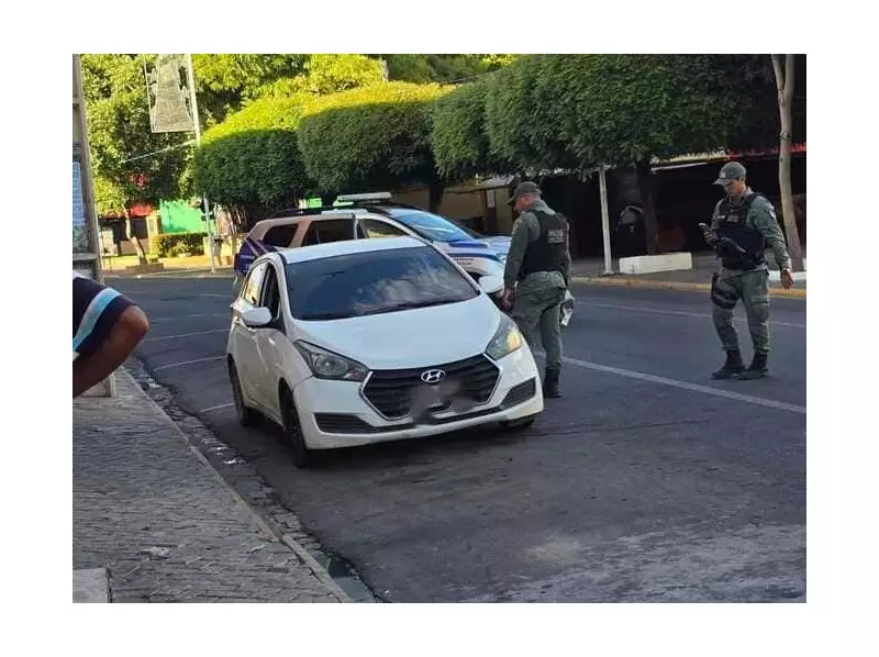 Homem assassinado a tiros dentro de carro no Centro de Petrolina
