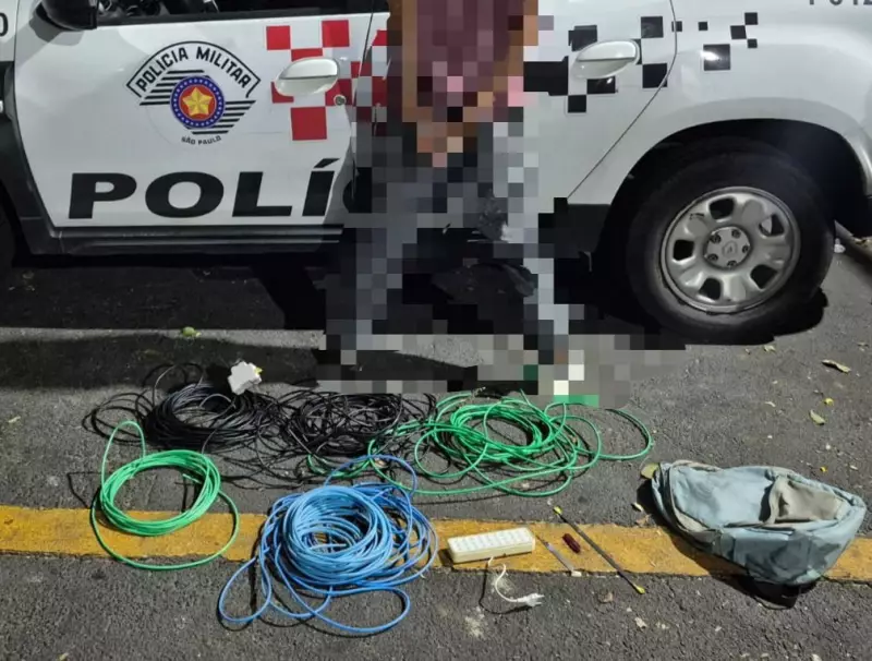 Homem preso com 20 kg de fios de cobre furtados em São José dos Campos