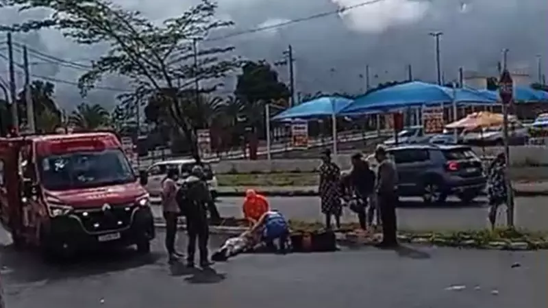 Idosa de 82 anos atropelada por moto ao atravessar avenida em Uberlândia
