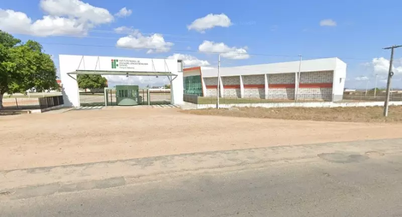 IFPB divulga gabarito de concurso com 53 vagas e salários de até R$ 4,9 mil