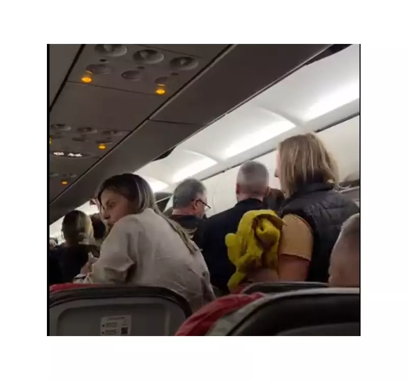 Incêndio em equipamento causa desespero e evacuação de avião da Latam em Guarulhos