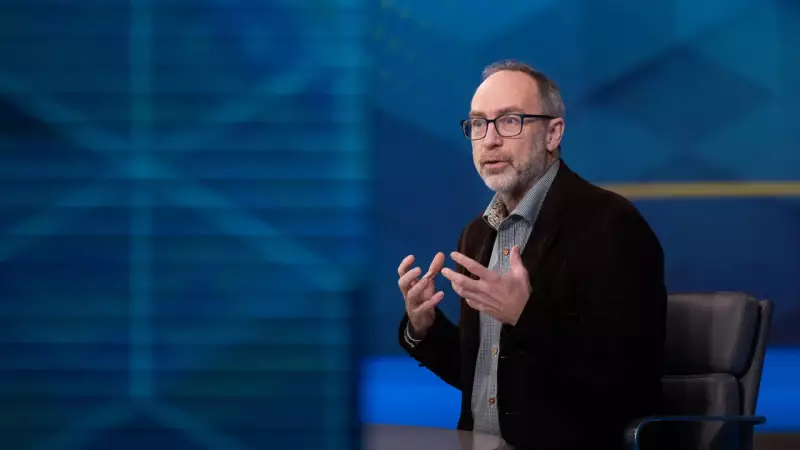 Jimmy Wales alerta: Grokipedia de Elon Musk não é confiável