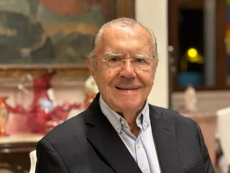 José Sarney lança coletânea de ficção em São Luís e celebra trajetória literária