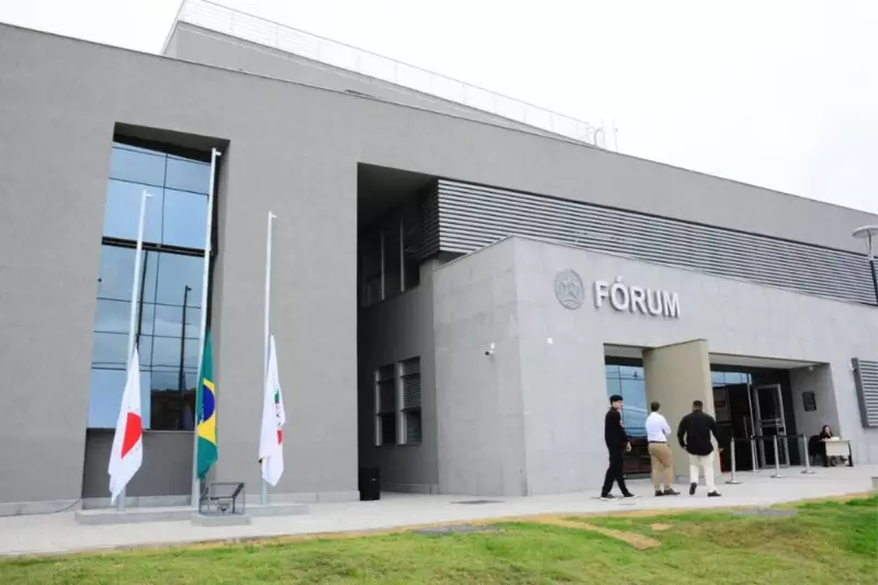 Júri condena homem a mais de 19 anos por assassinato de adolescente em Pedra Azul