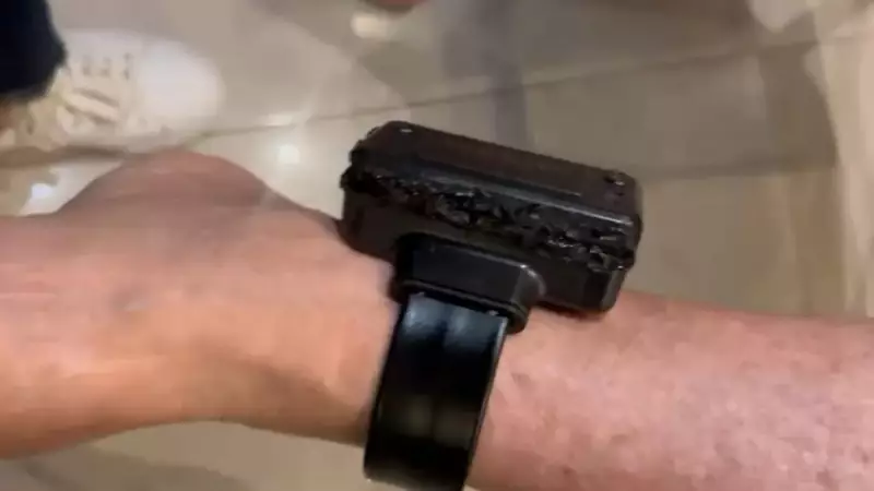 Laudo da PF confirma tentativa de Bolsonaro violar tornozeleira