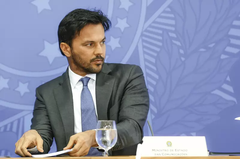 Líder do PL confronta Fábio Faria por presença de Lula e Moraes em evento do SBT