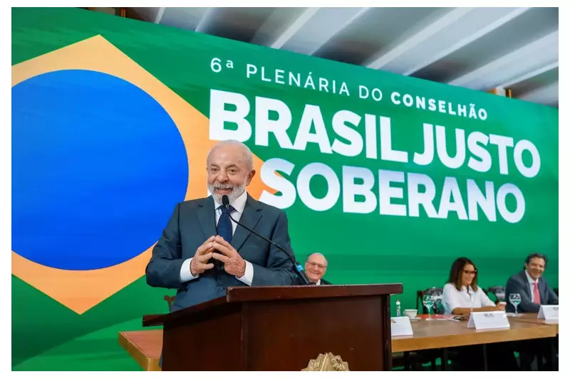 Lula destaca 53% de energia renovável e apresenta estratégias nacionais no Conselhão