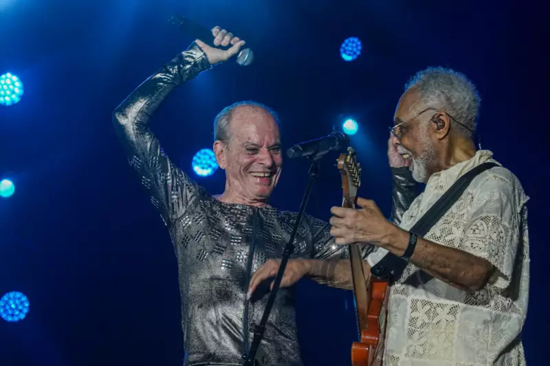 Maior Réveillon do Mundo: Copacabana brilha com Gil, Ney Matogrosso e mais