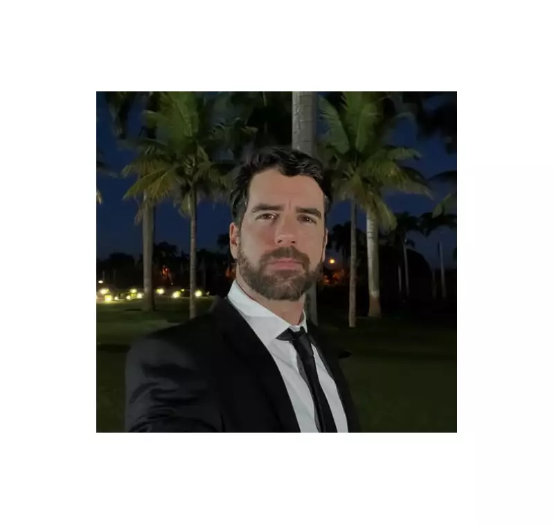 Marcos Pitombo revela perseguição por stalker há mais de um ano