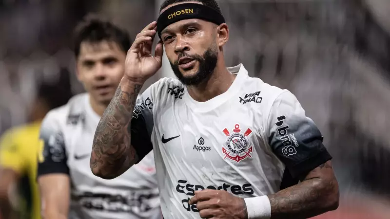 Memphis Depay celebra 10º título da carreira e Corinthians fatura R$ 97,8 mi