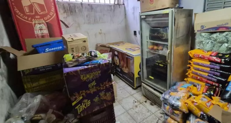 Mercearia em Uberaba tem 700 kg de produtos vencidos e é interditada