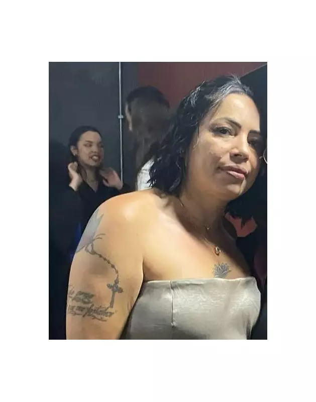 Mulher de 42 anos é executada com mais de 20 tiros por dupla em moto no Grajaú