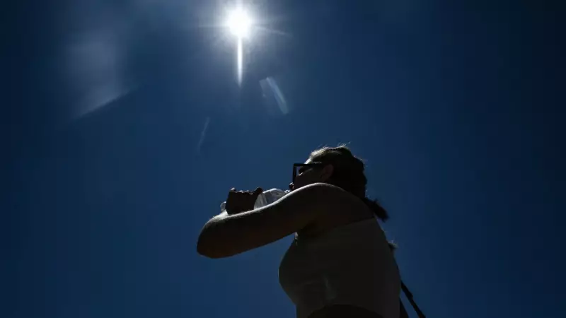 Natal escaldante: SP e litoral podem chegar a 40°C sob alerta de calor