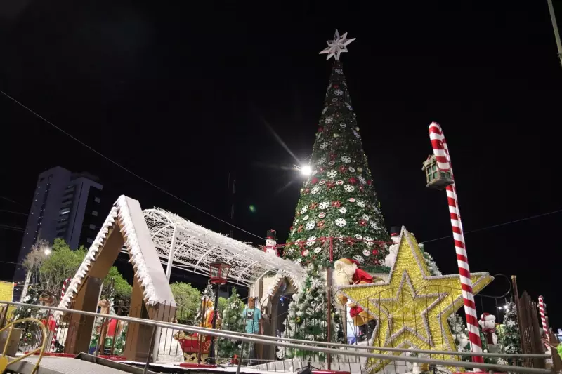 Natal Luz de Petrolina ganha pista de patinação no gelo gratuita por 30 dias