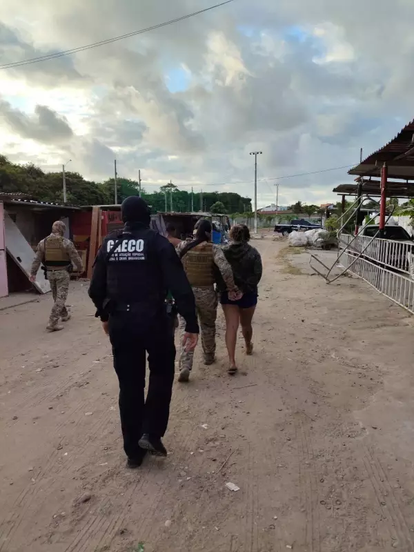 Operação cumpre 50 mandados contra tráfico e lavagem em 5 estados