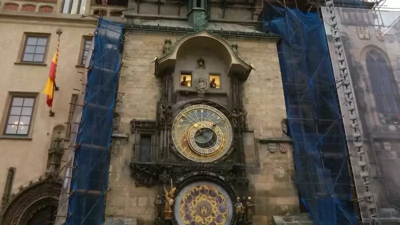 Orloj de Praga: relógio de 1410 ainda funciona e atrai turistas