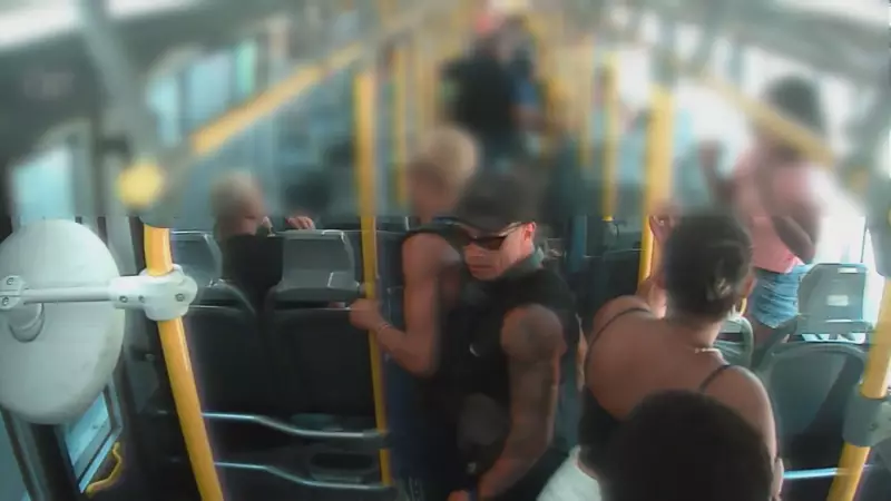 Passageira é morta a faca durante assalto no BRT do Rio; veja detalhes