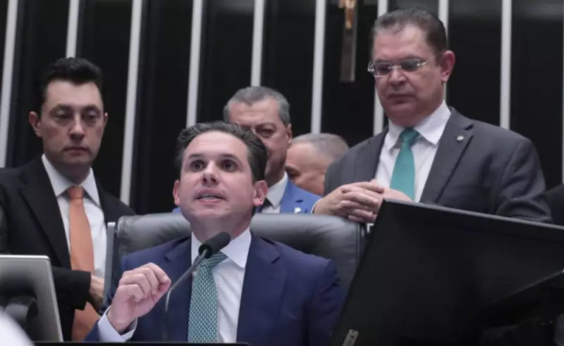 PEC da Segurança é adiada para 2026: governo Lula perde pauta prioritária