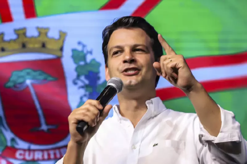 Pimentel tem 80,8% de aprovação em Curitiba, aponta Paraná Pesquisas